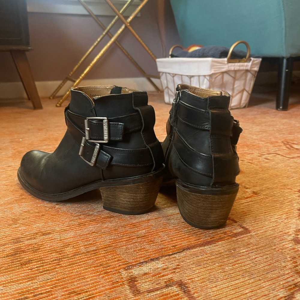 Black Leather Ankle Boots- John Fluevog - Picture 3 of 7